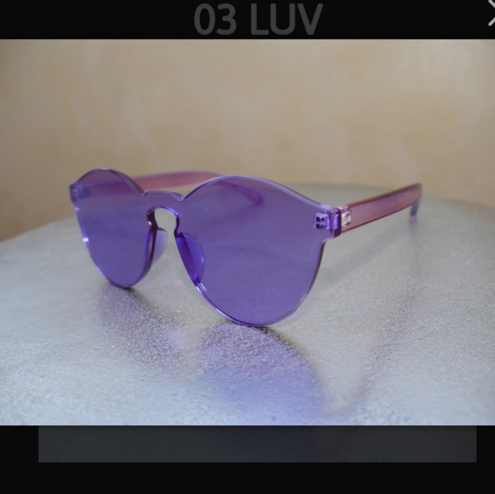03 Luv Purp shades